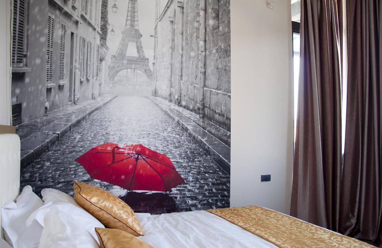 Top Boutique Hotel（首席精品酒店） Тбилиси Екстериор снимка