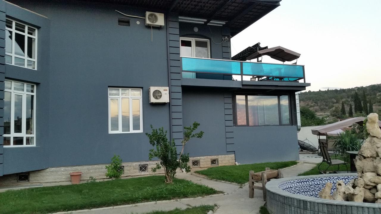 Top Boutique Hotel（首席精品酒店） Тбилиси Екстериор снимка