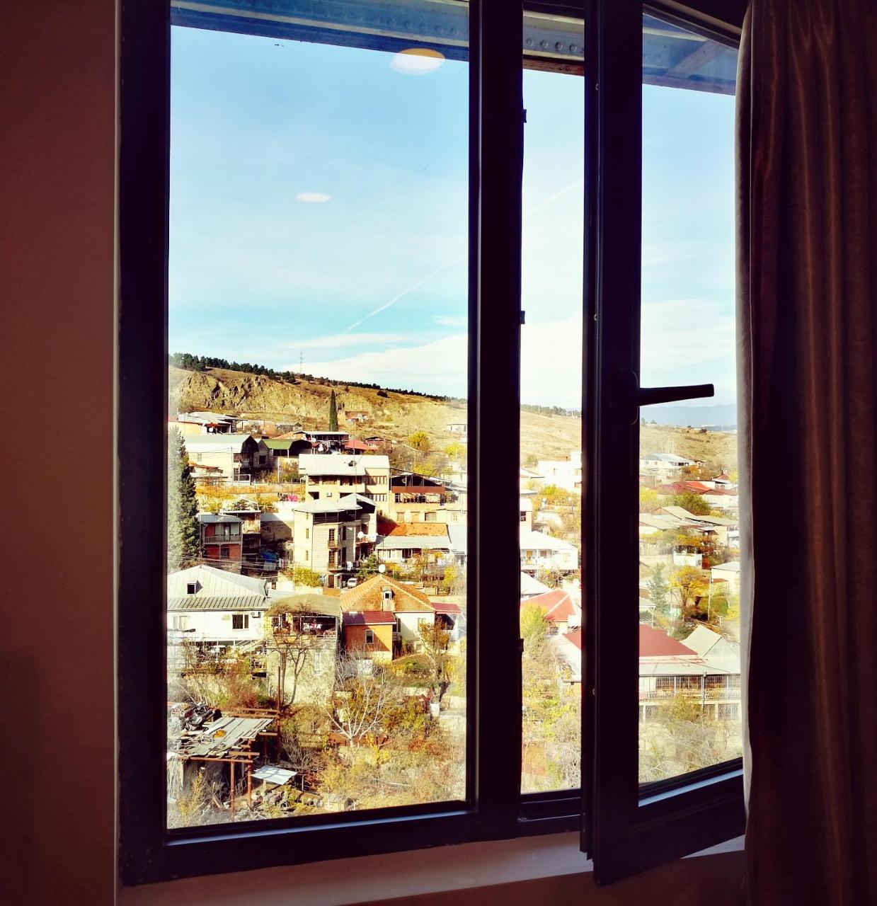 Top Boutique Hotel（首席精品酒店） Тбилиси Екстериор снимка